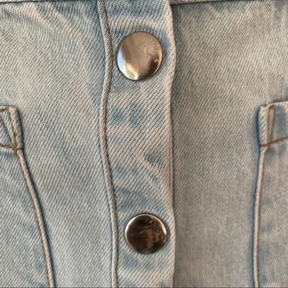 BDG Light Blue Denim Snap Front Pocket Mini Skirt Size Small - Picture 15 of 15